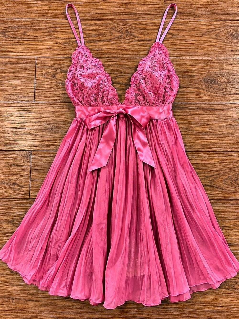 Victoria's Secret Dream Angels Lace Triangle Pleated Babydoll Set Pink Lace